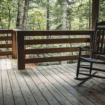 Deer Run Cabin At 36 North - Hot Tub Purlear Εξωτερικό φωτογραφία