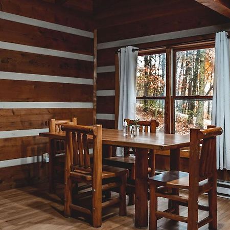 Deer Run Cabin At 36 North - Hot Tub Purlear Εξωτερικό φωτογραφία
